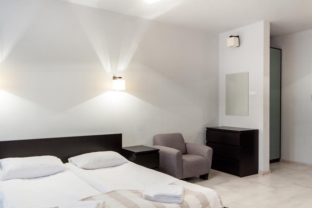 Avion Hotel Swidnik  Room photo